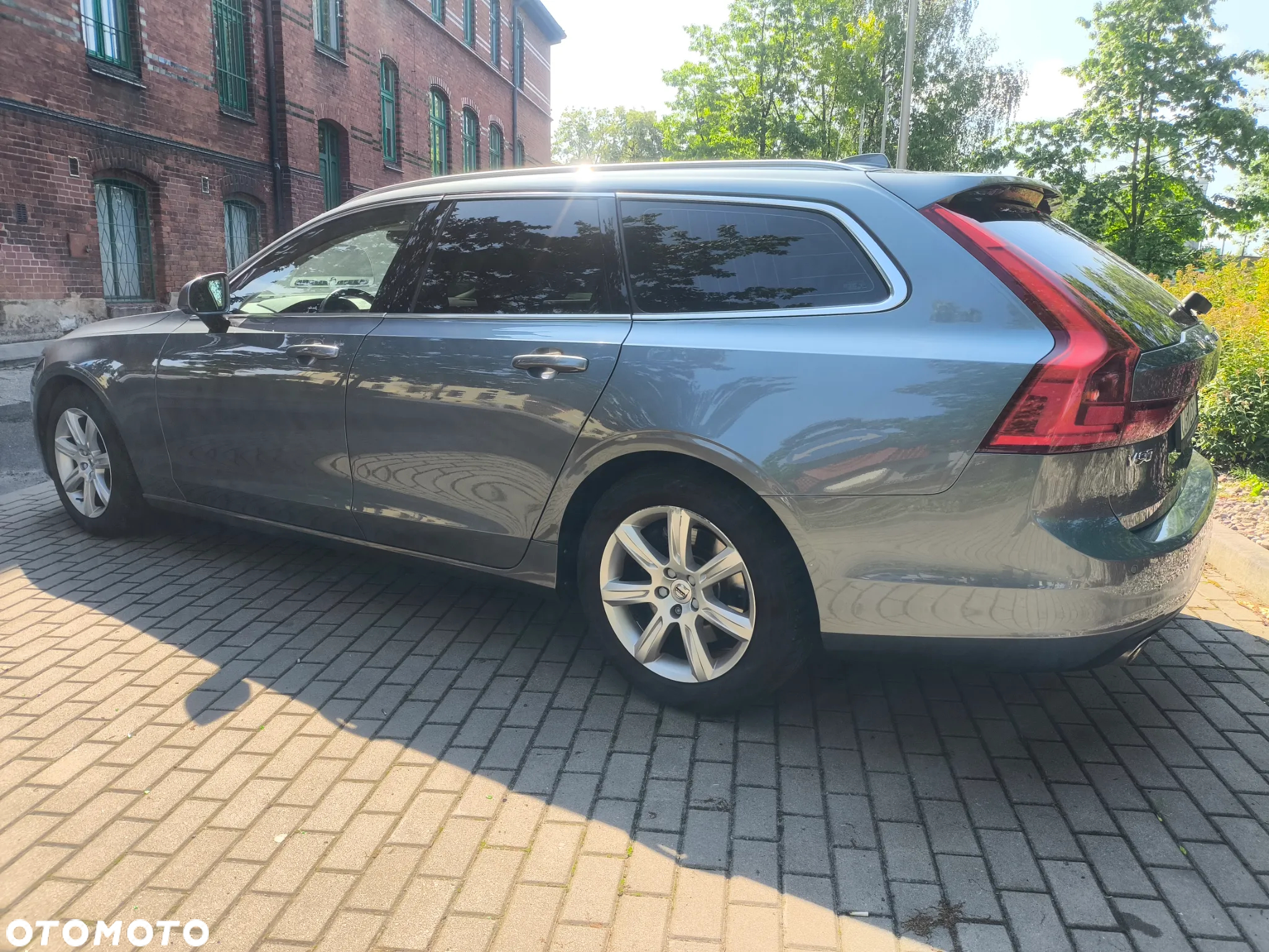 Volvo XC 60 D4 Momentum - 6