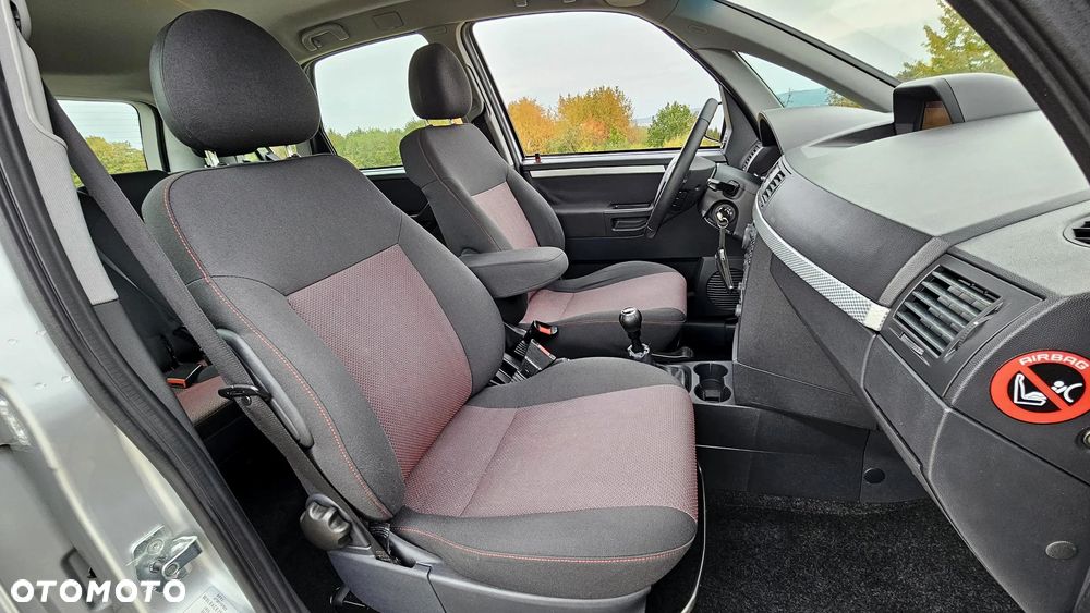 Opel Meriva 1.6 16V INNOVATION - 26