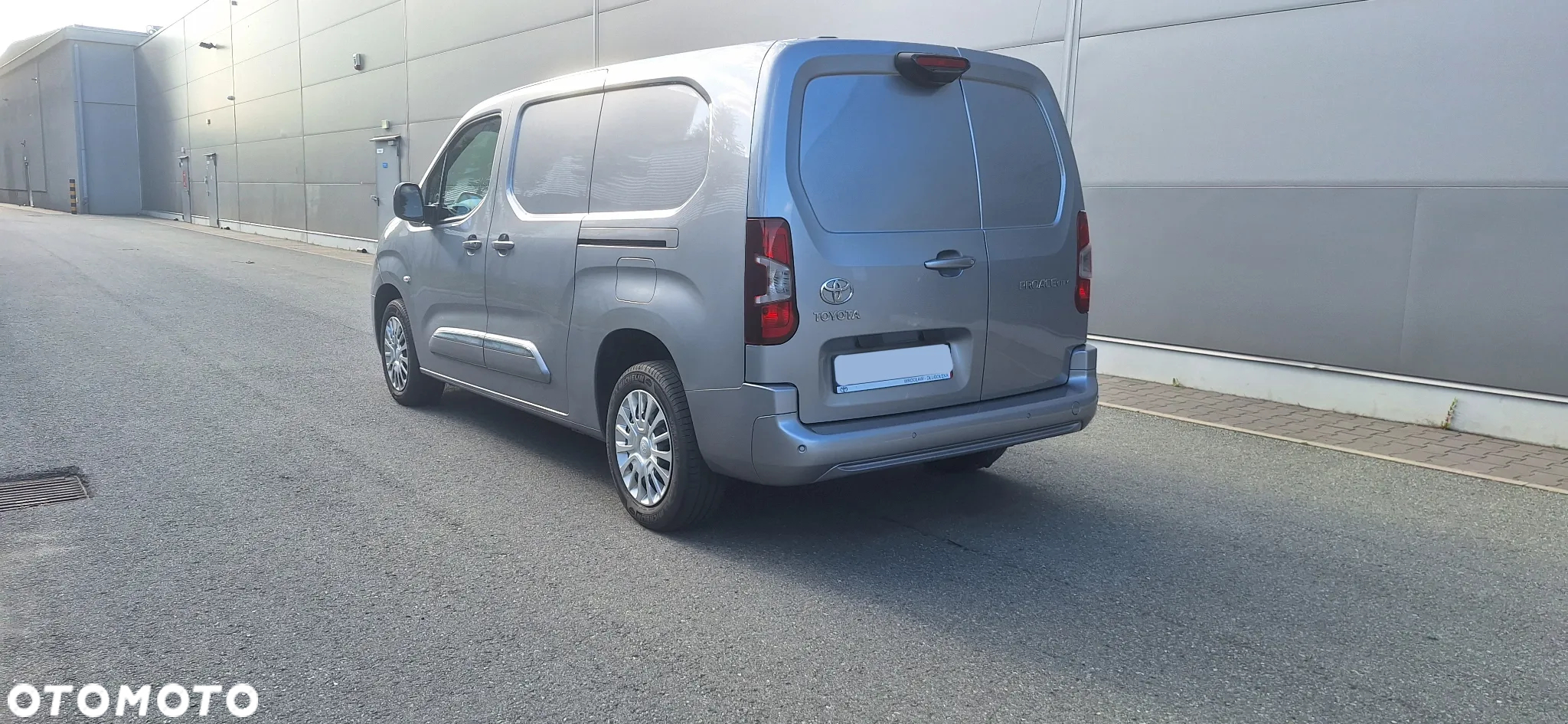 Toyota PROACE CITY - 7
