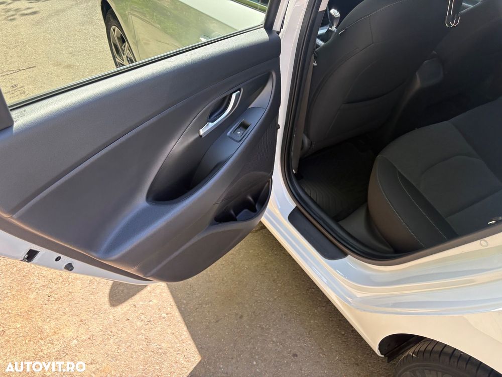 Hyundai i30 1.5 110CP 5DR M/T Highway - 8