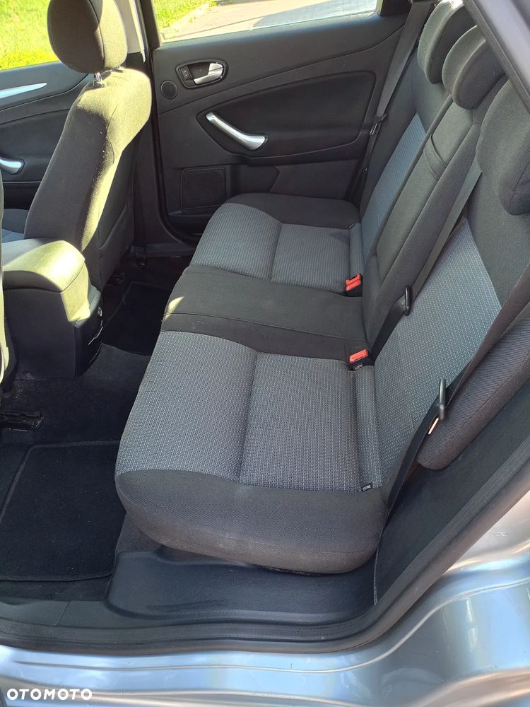 Ford Mondeo - 5