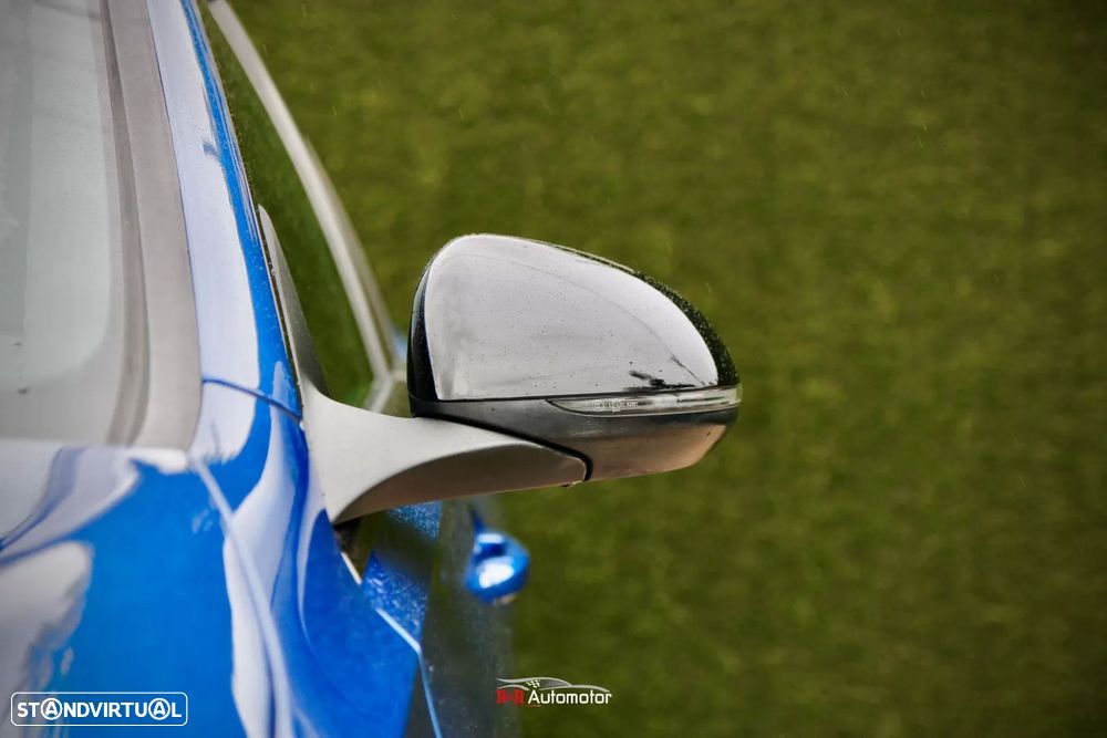 Mercedes-Benz C 300 e AMG Line - 9