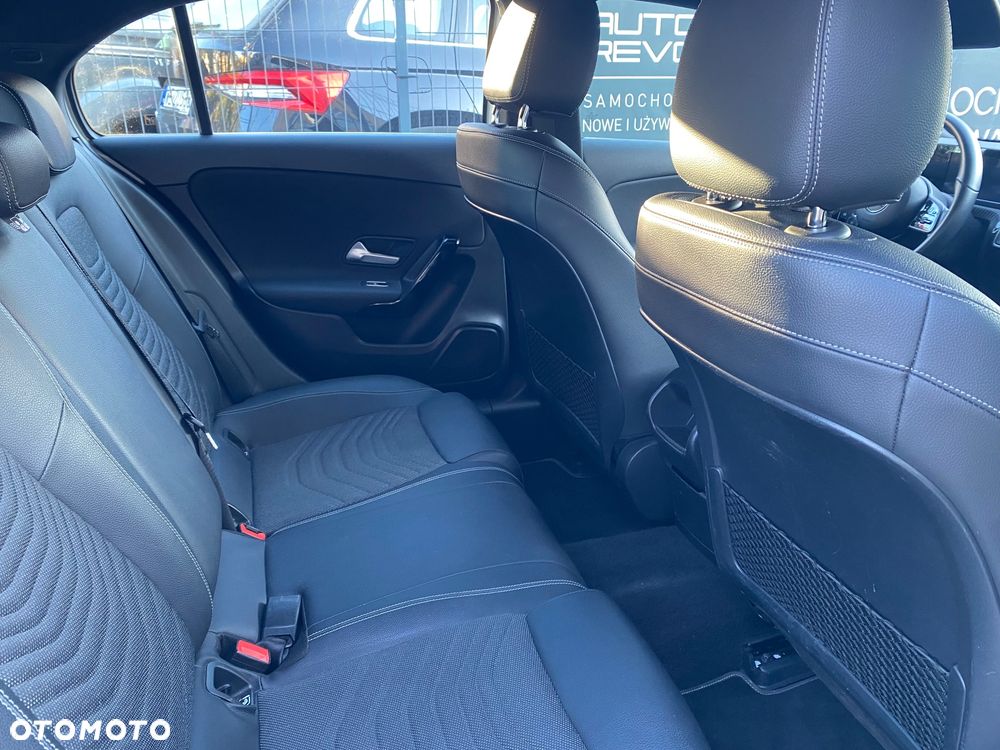 Mercedes-Benz Klasa A 180 d Style - 14