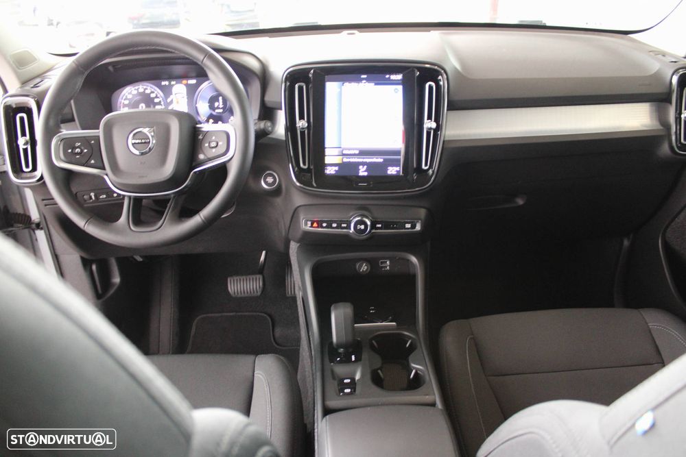 Volvo XC 40 T4 Recharge DKG Inscription Expression - 8