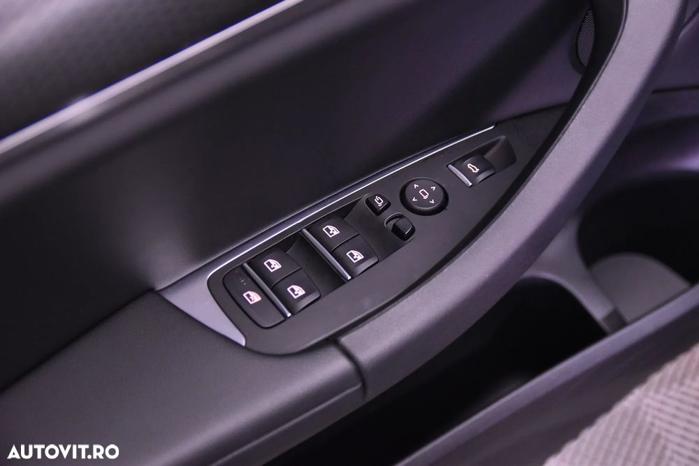 BMW X4 xDrive20i AT MHEV - 14