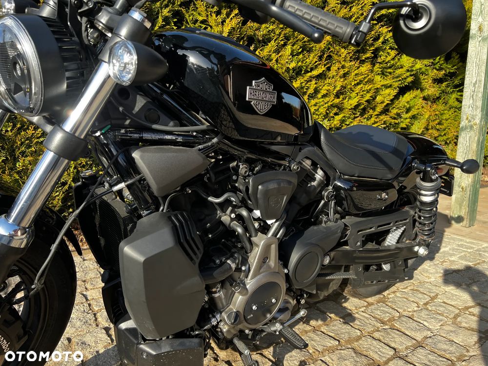 Harley-Davidson Sportster Nightster 975 - 8