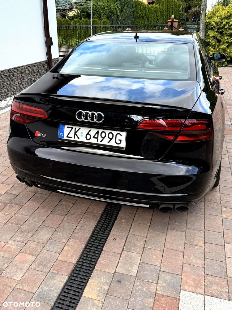Audi S8 Plus 4.0 TFSI Quattro - 13
