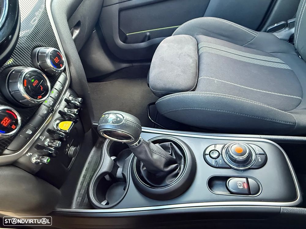 MINI Countryman Cooper SE ALL4 Auto - 49