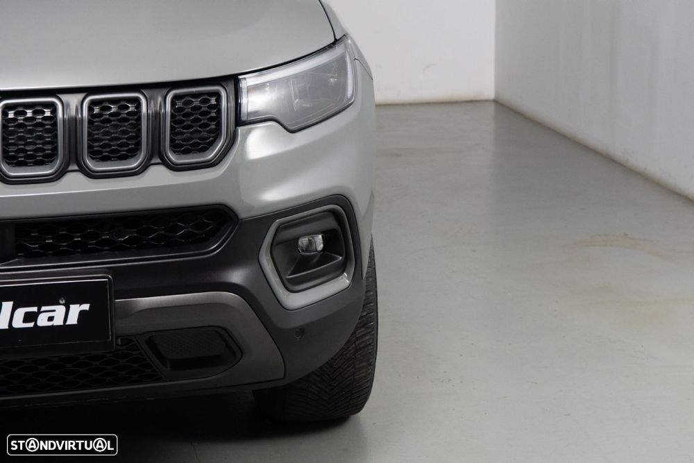 Jeep Compass 1.3 TG Trailhawk - 19