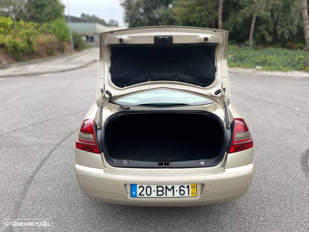 Renault Mégane 1.5 dCi Privilège Luxe - 14