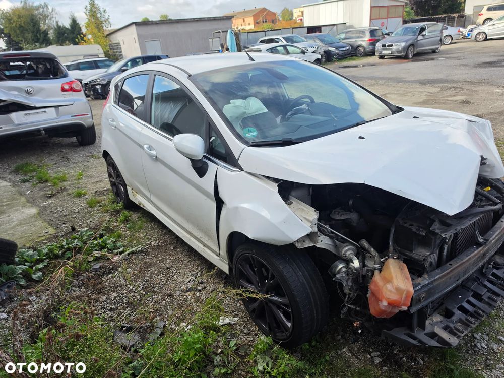 Ford Fiesta - 31