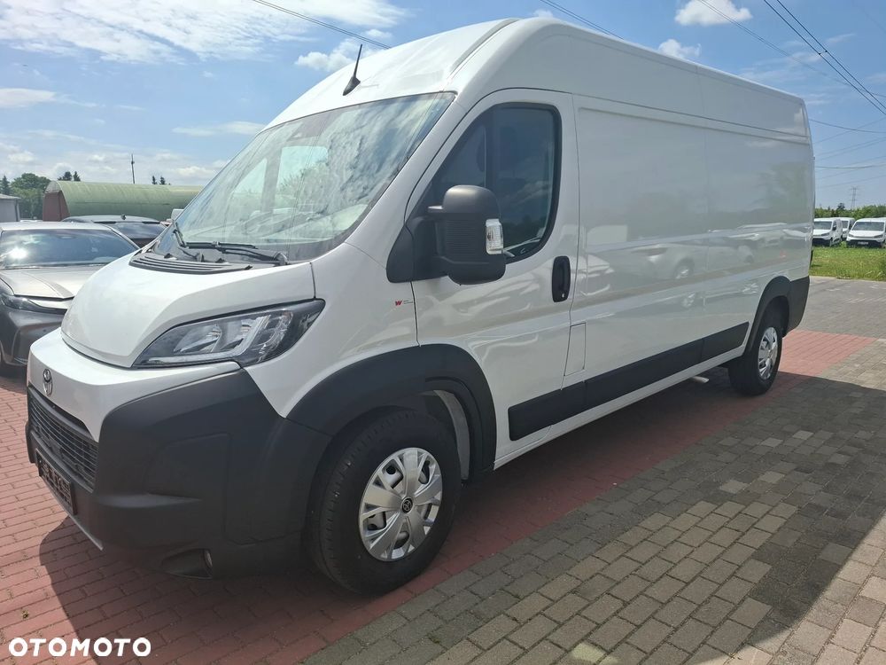 Toyota Proace Max - 10