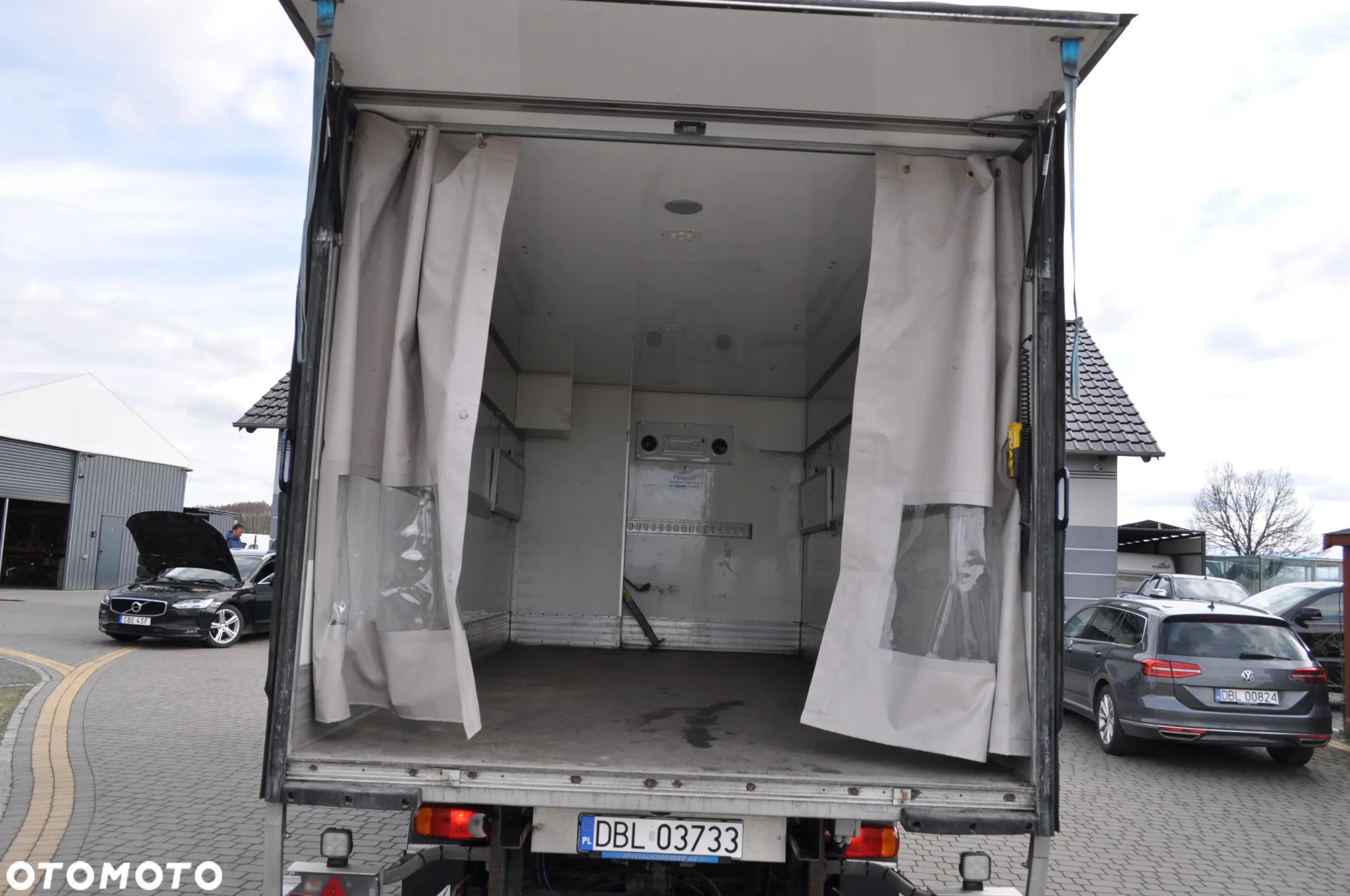 Renault HIT! Renault Master DMC 7000 KG!! Kat.B 3 OSIE Izoterma Winda Pneumatyka - 16