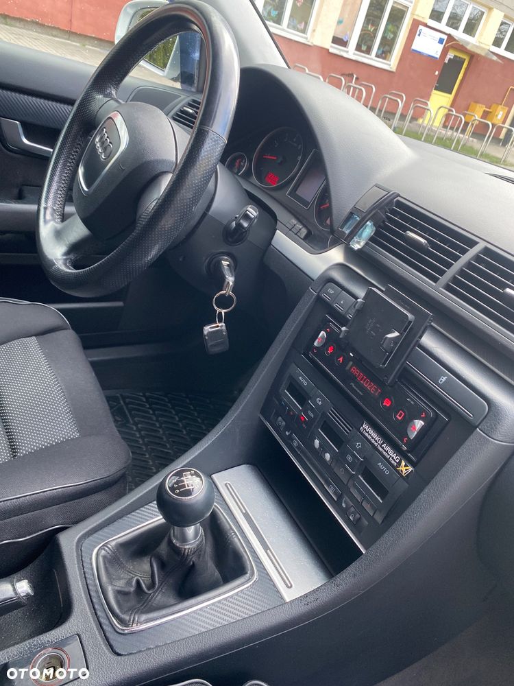 Audi A4 Avant 1.8 T quattro - 8