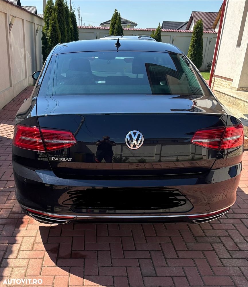 Volkswagen Passat - 9