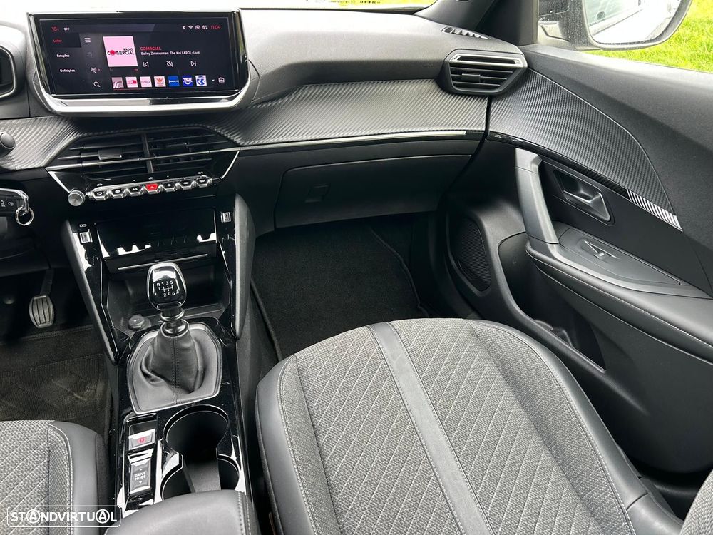 Peugeot 2008 1.2 PureTech Allure Pack - 23