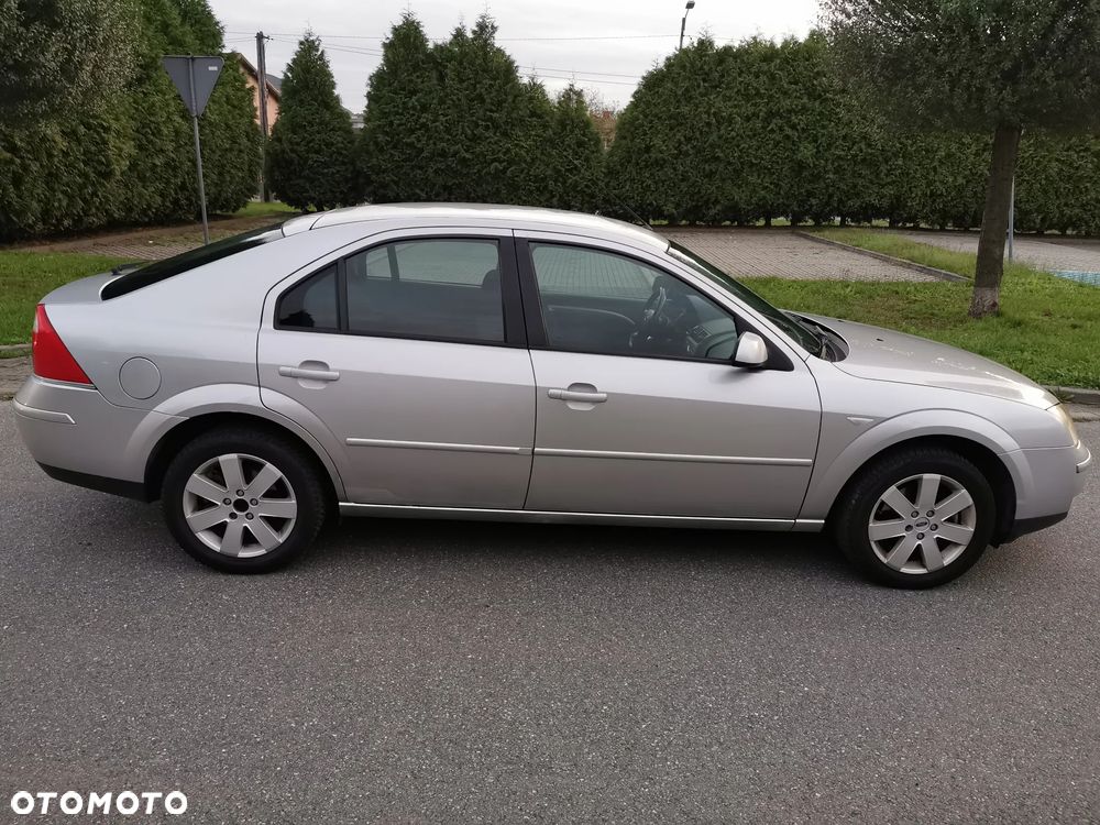Ford Mondeo 1.8 Viva - 8
