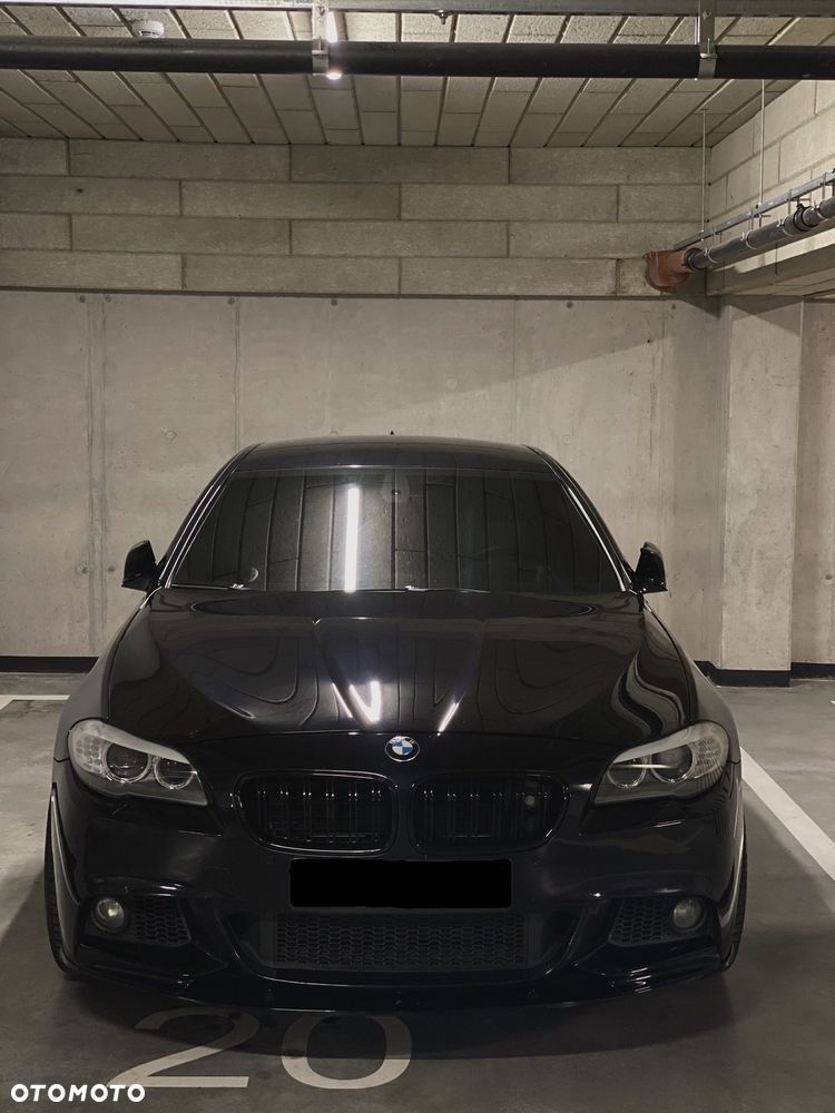 BMW Seria 5 525d xDrive - 1