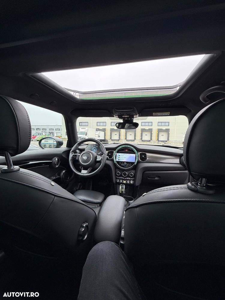 Mini Cooper SE Standard - 6