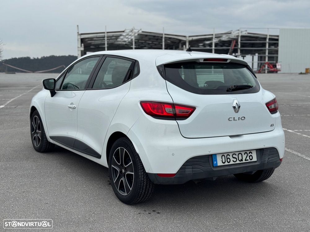 Renault Clio dCi 90 Dynamique - 4