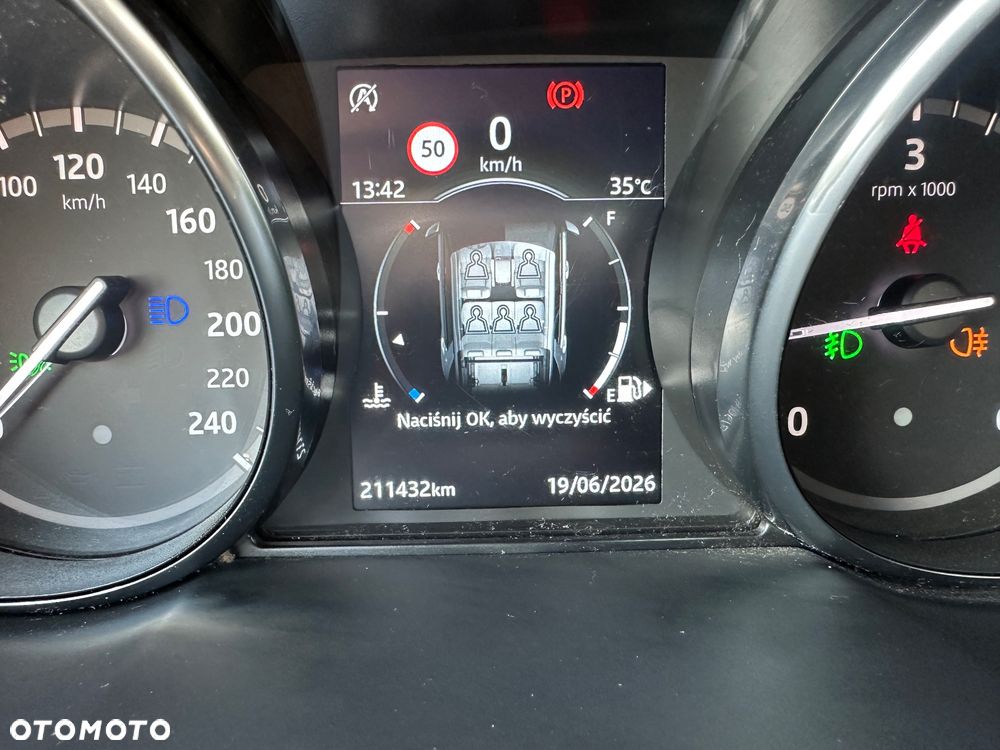 Land Rover Discovery Sport D150 FWD - 13