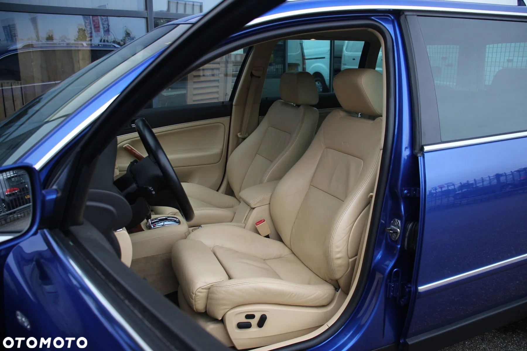 Volkswagen Passat 4.0 W8 4Mot Tiptr - 16