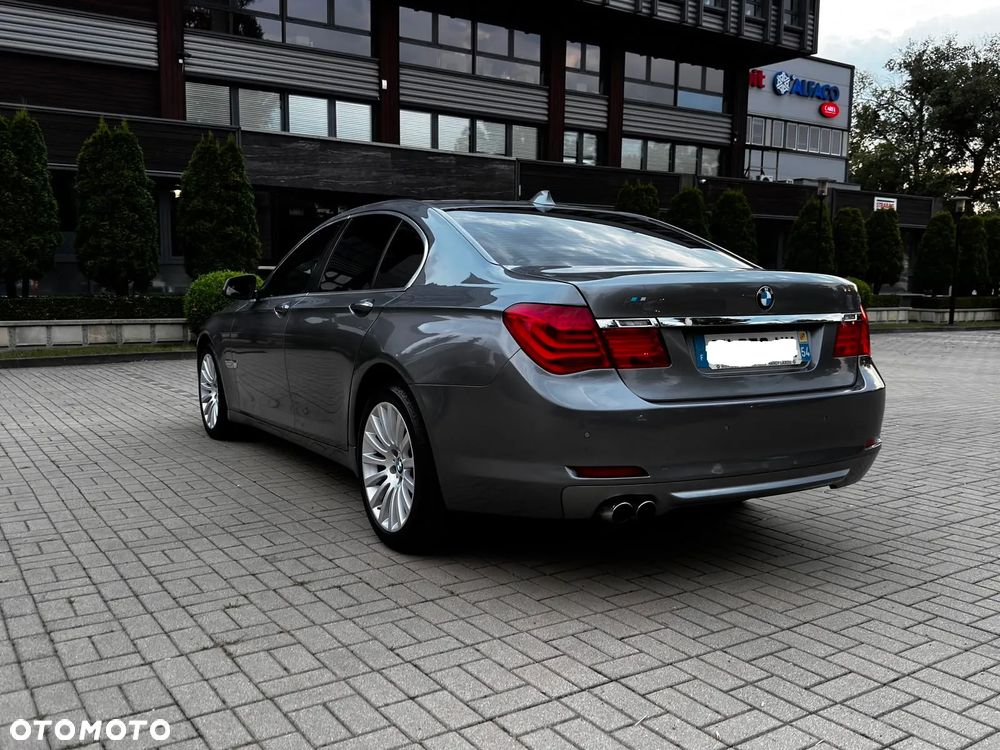 BMW Seria 7 730d - 10