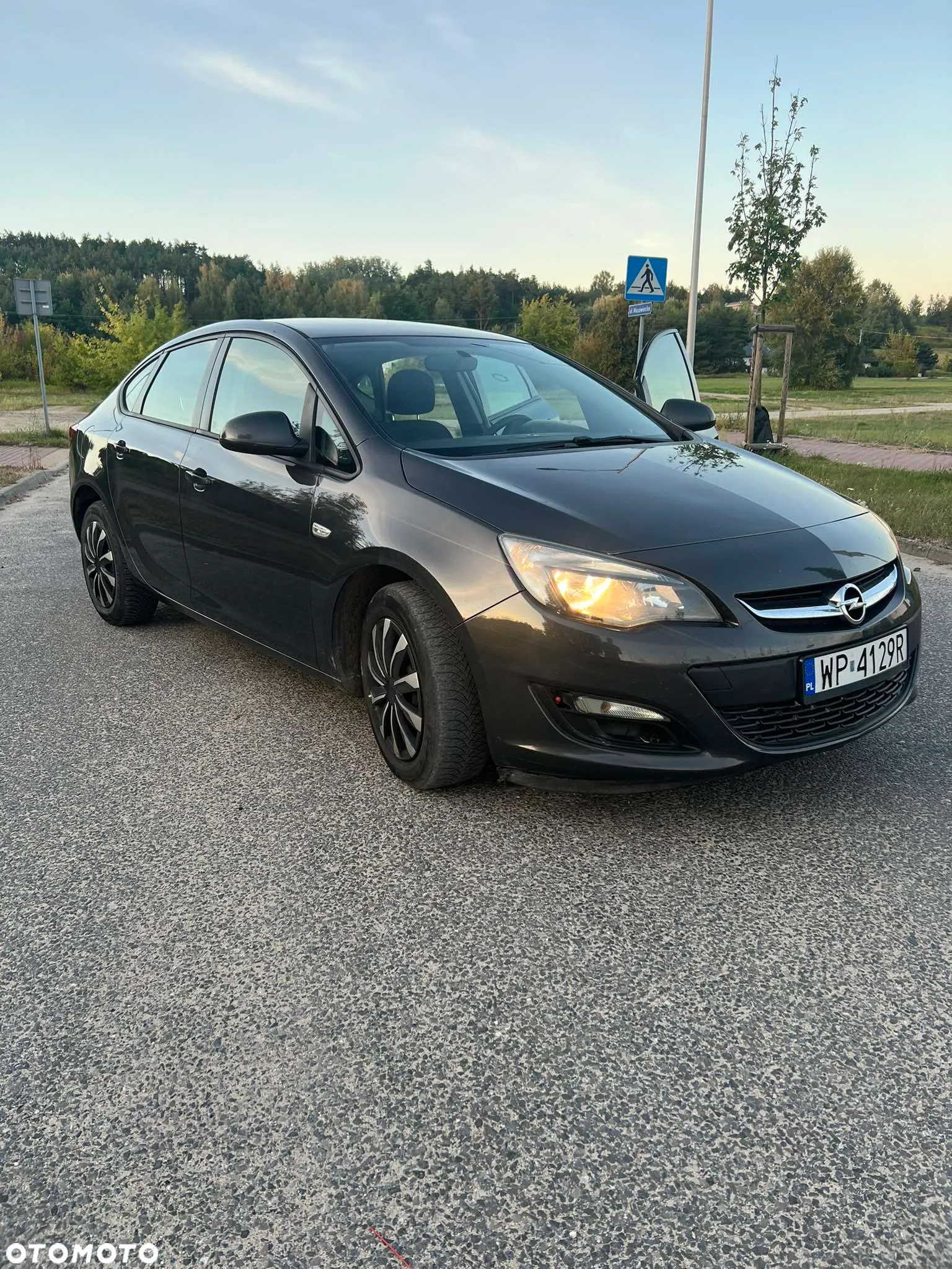 Opel Astra IV 1.4 Active - 5