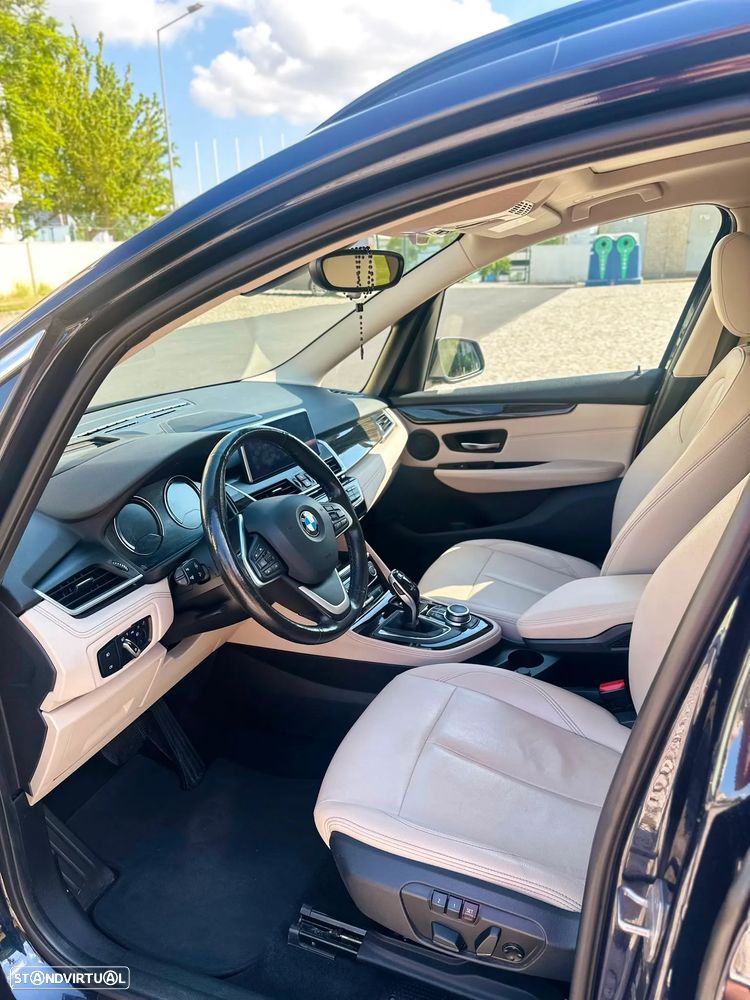BMW 216 Gran Tourer - 7