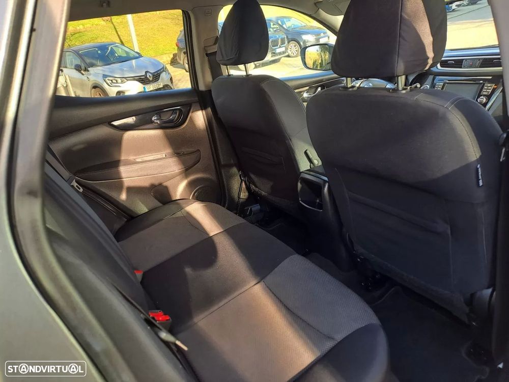 Nissan Qashqai 1.5 dCi Tekna Premium - 22