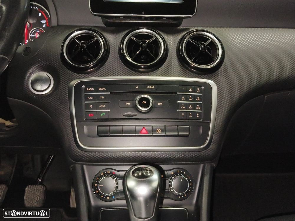 Mercedes-Benz A 180 CDI (BlueEFFICIENCY) Urban - 18