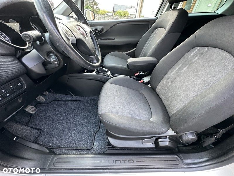 Fiat Punto 1.4 Easy S&S - 14