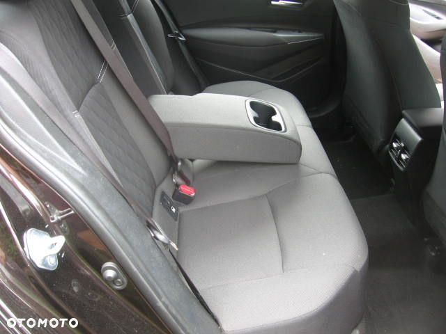Toyota Corolla 1.6 Premium - 24