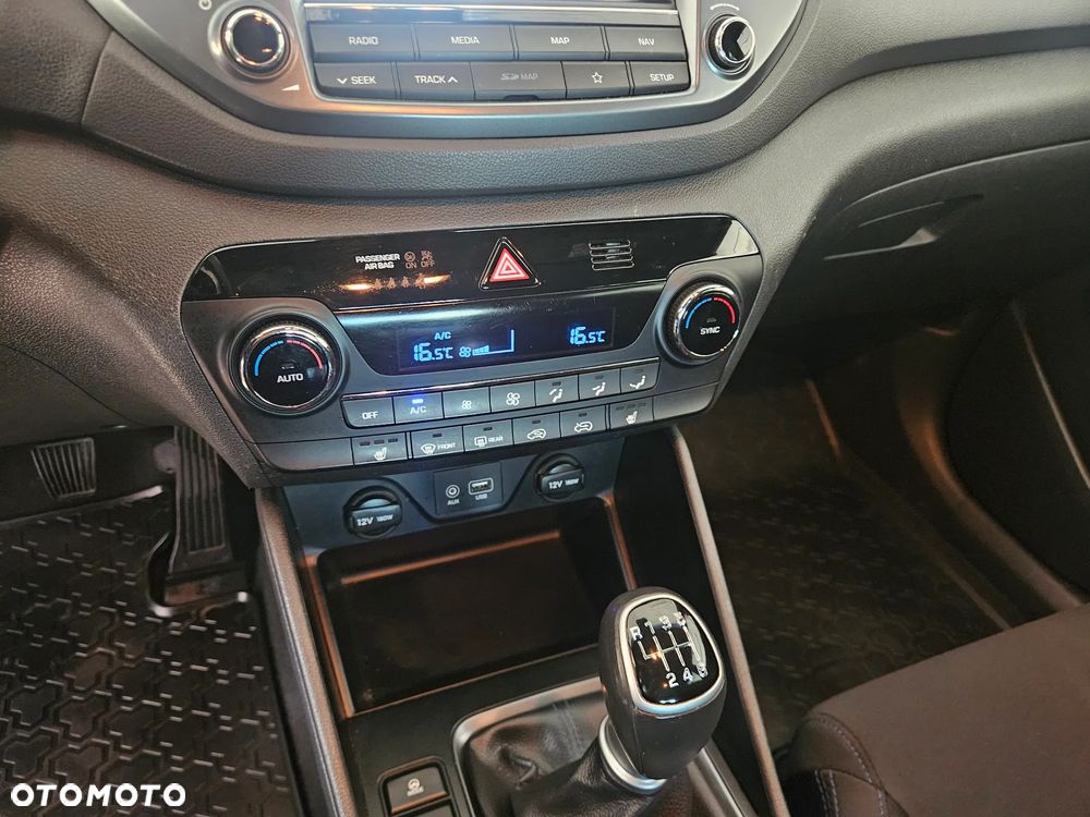 Hyundai Tucson blue 1.6 GDi 2WD Advantage - 33