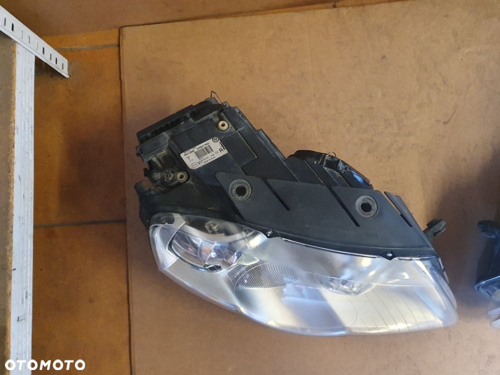 REFLEKTOR L/P VW PASSAT B6 BI XENON - 5