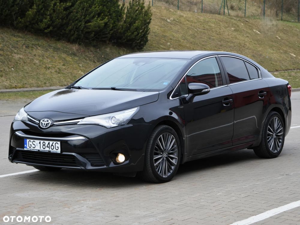 Toyota Avensis 2.0 D-4D Premium - 1