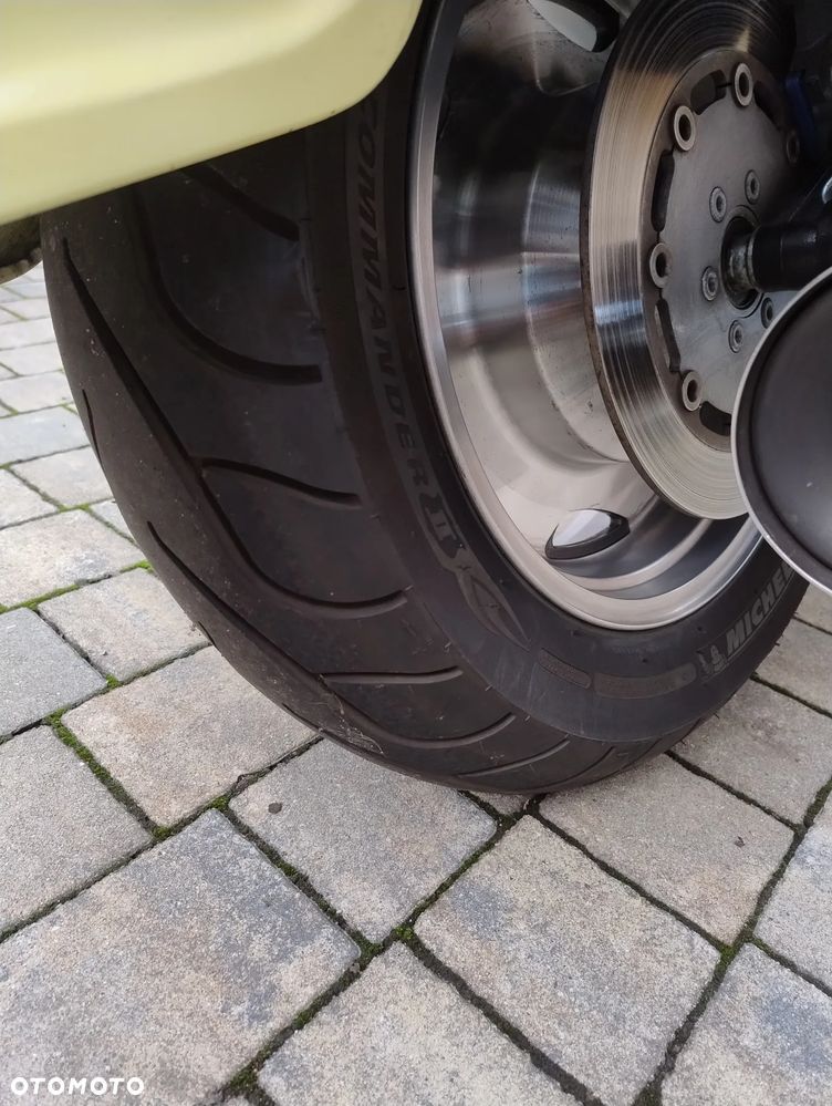 Suzuki VL 1500 Intruder LC - Boulevard C90 - 17