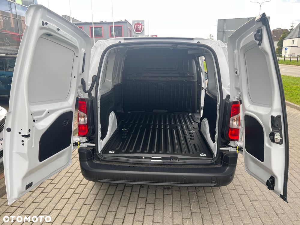 Fiat Doblo Cargo L2 MAXI - 13
