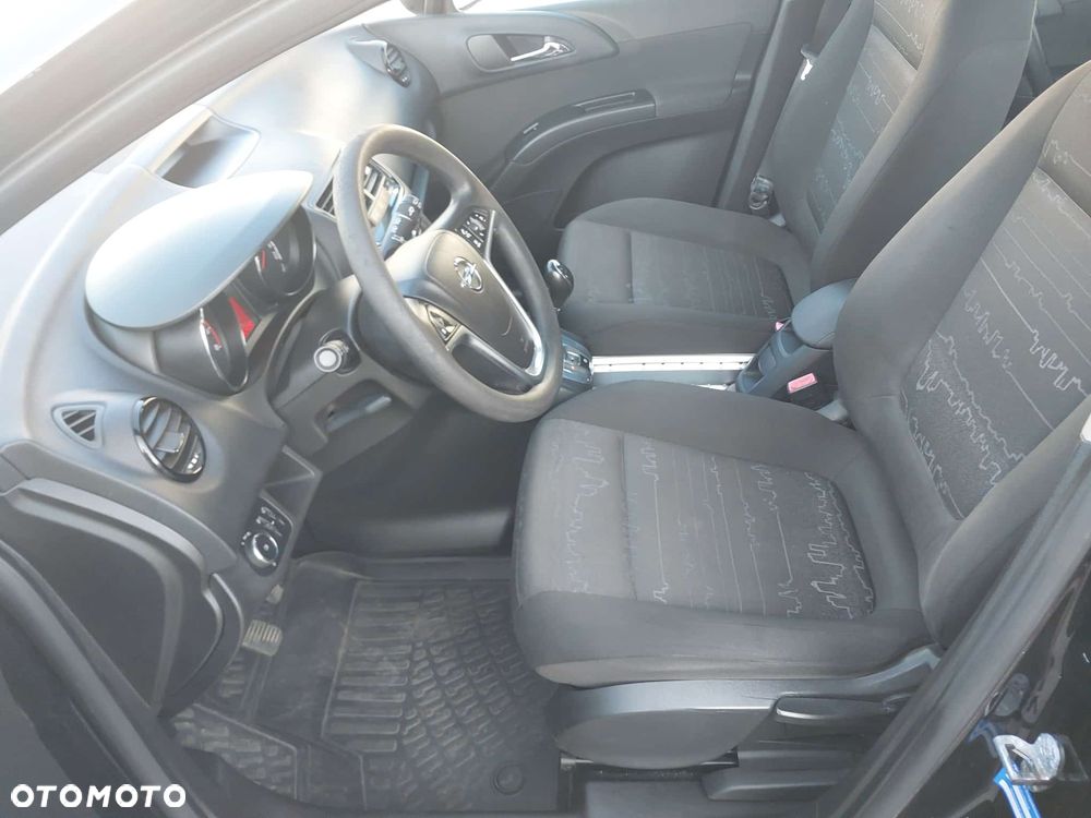 Opel Meriva - 10
