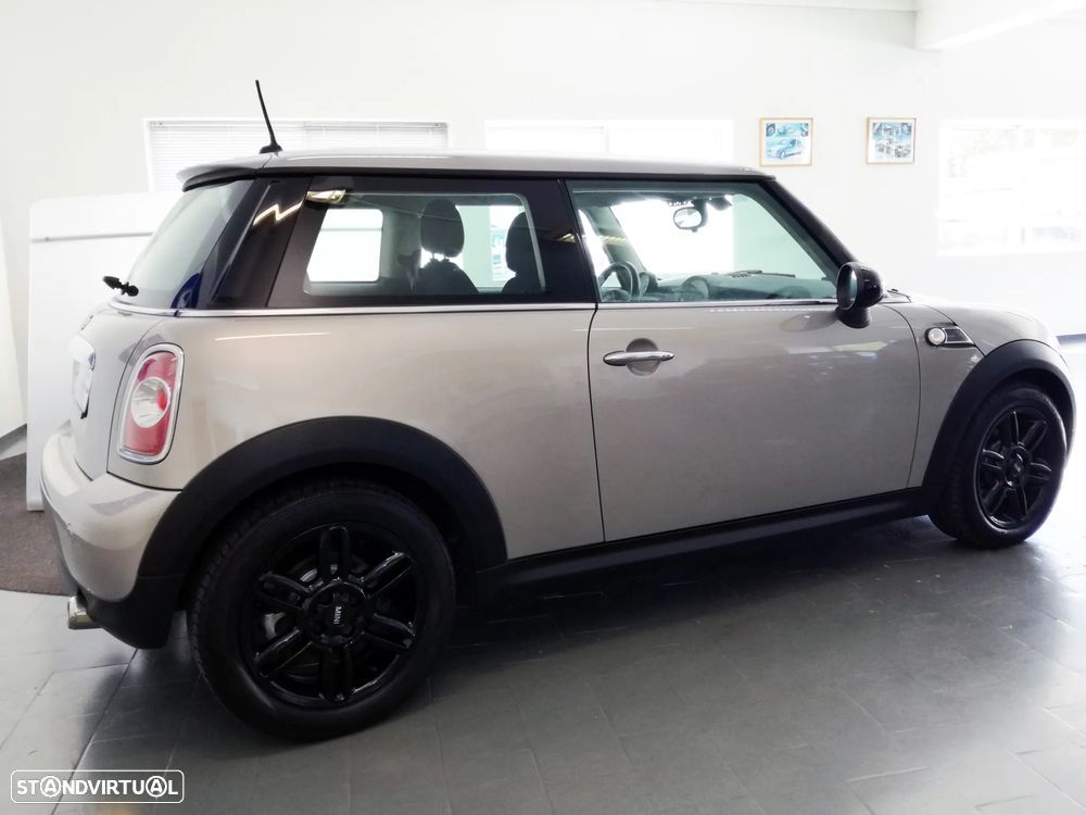 MINI 3 Portas One D Baker Street - 6