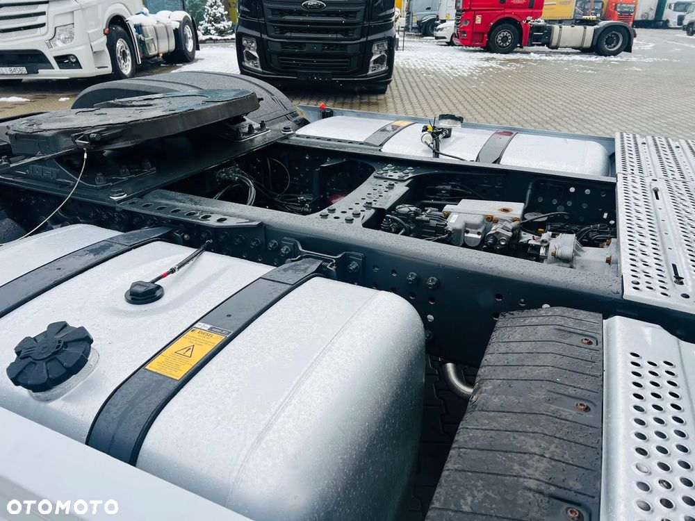 Mercedes-Benz Actros 1845/GIGA SPACE/Retarder olejowy/Klima Postojowa/Aktywny tempomat ACC/ - 7