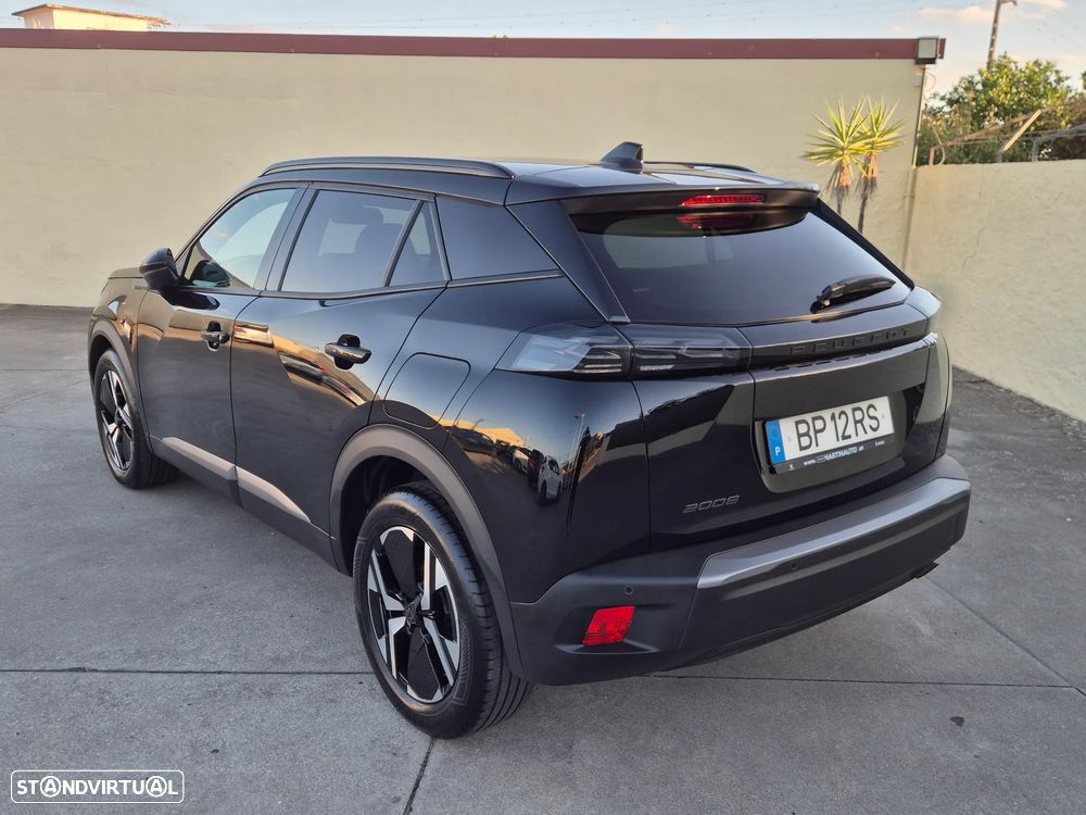 Peugeot 2008 1.2 PureTech Allure Pack - 4