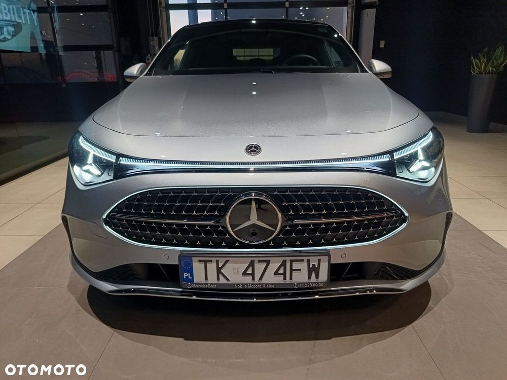 Mercedes-Benz CLA - 2