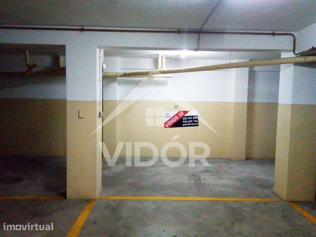 Lugares de Garagem junto a Circunvalação - Grande imagem: 3/4