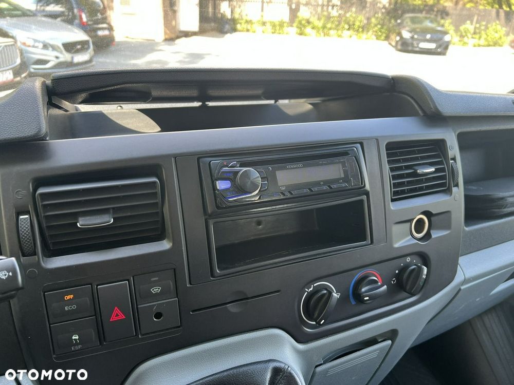 Ford Transit - 4