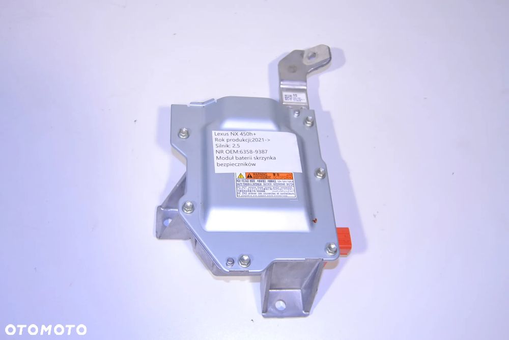 Moduł baterii skrzynka bezpieczników LEXUS NX450H+ - 1