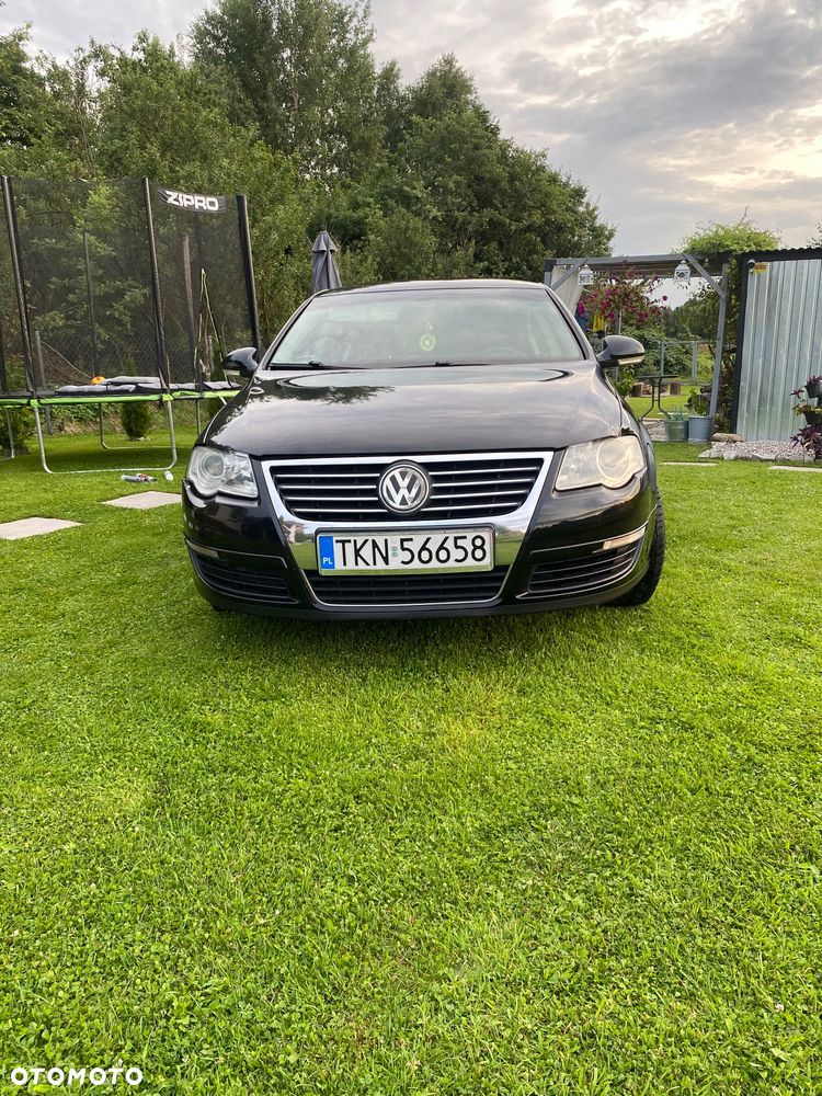 Volkswagen Passat 1.9 TDI Comfortline - 2
