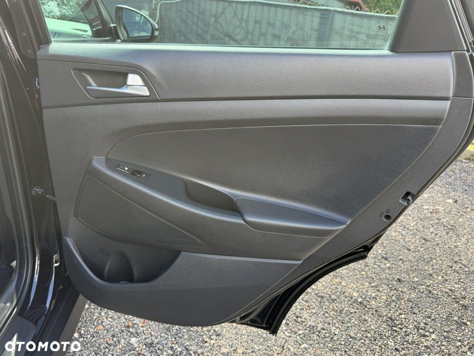 Hyundai Tucson blue 1.6 GDi 2WD Advantage - 36