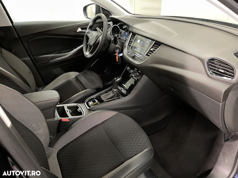 Opel Grandland X - 10