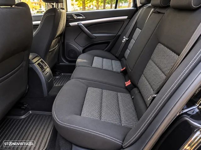Skoda Octavia Break 1.6 TDi Classic - 12